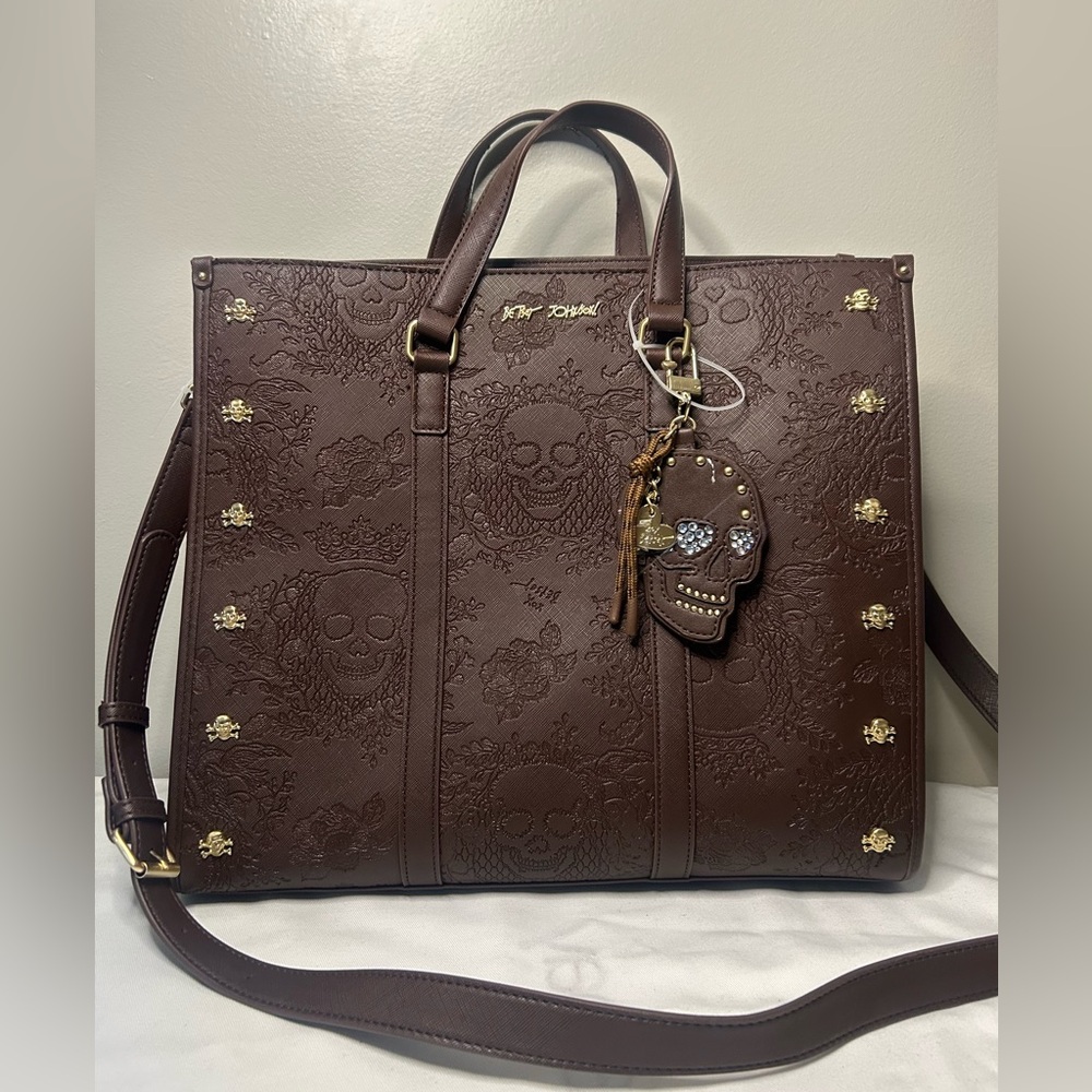 NEW! NWT BETSEY JOHNSON Large Skull Embossed XOMATTIE Tote Bag Chocolate